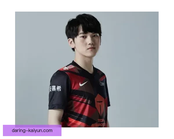 范戴克伤病恢复进展显著，状态回暖值得关注