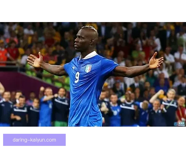 巴洛特利在近期比赛中的表现稳健，逐渐恢复状态引发关注